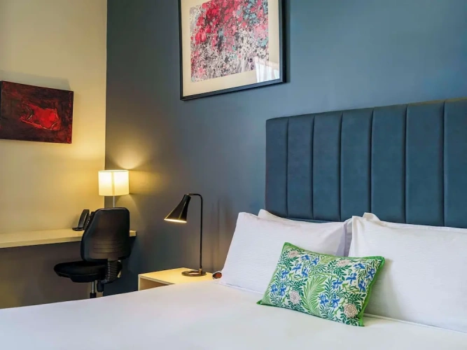 1 Bedroom Deluxe Double Apartment
