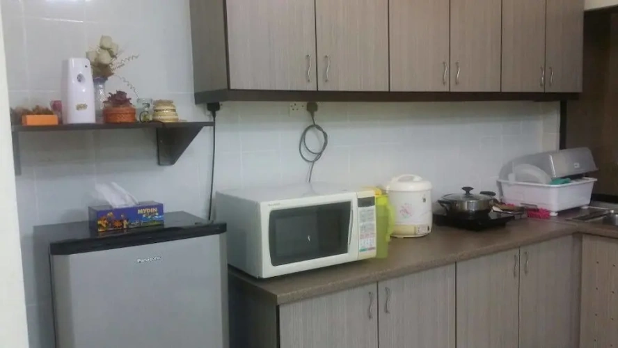 3 Bedrooms Apartment