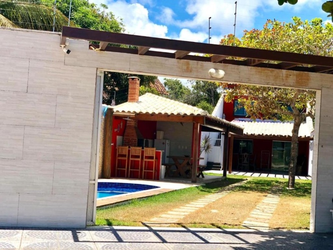 4 Bedrooms Cottage