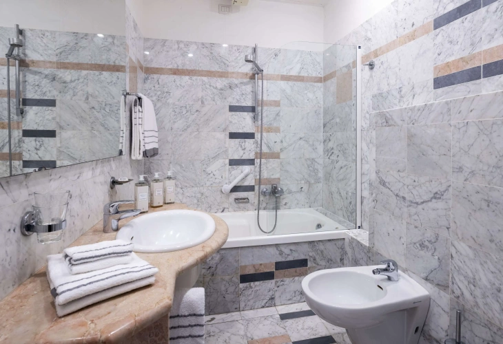 Classic Triple room