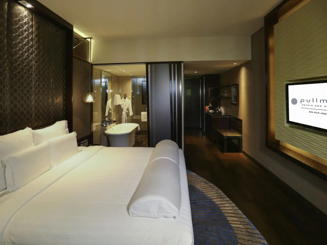 Pullman New Delhi Aerocity Hotel
