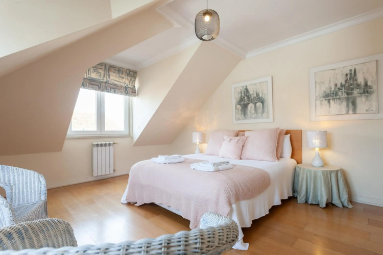 FLH Chic Chiado Exotic Spacious Residence