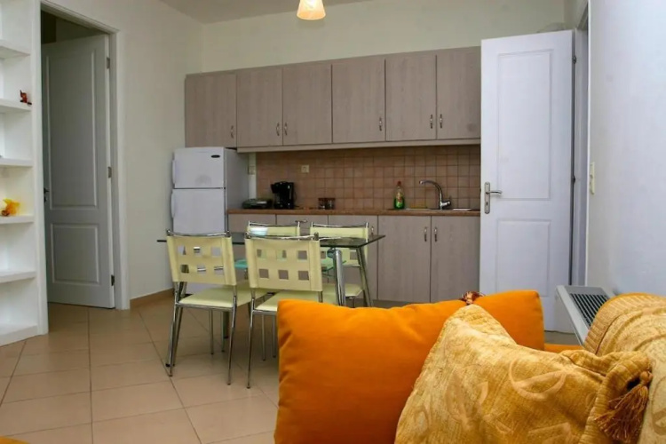 Augustis Suites