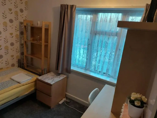 Standard Single room