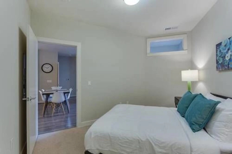 Two-Bedroom On H 77