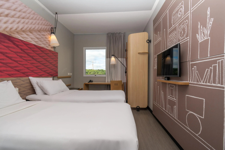 ibis Campo Grande
