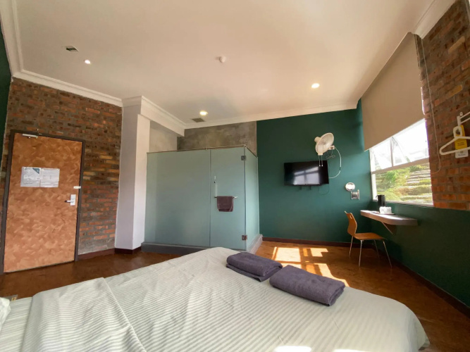 Parkland Hotel
