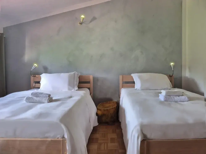 1 Bedroom Deluxe Twin room with land view