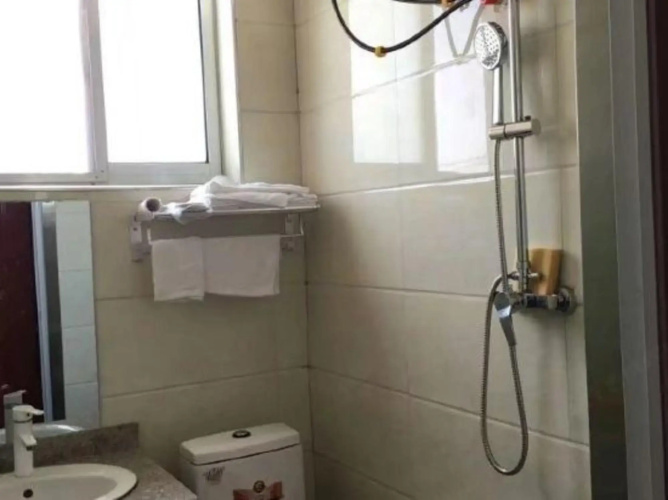 Tangjia Hotel