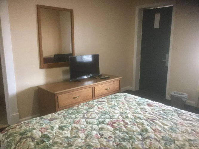 Budget Inn Express