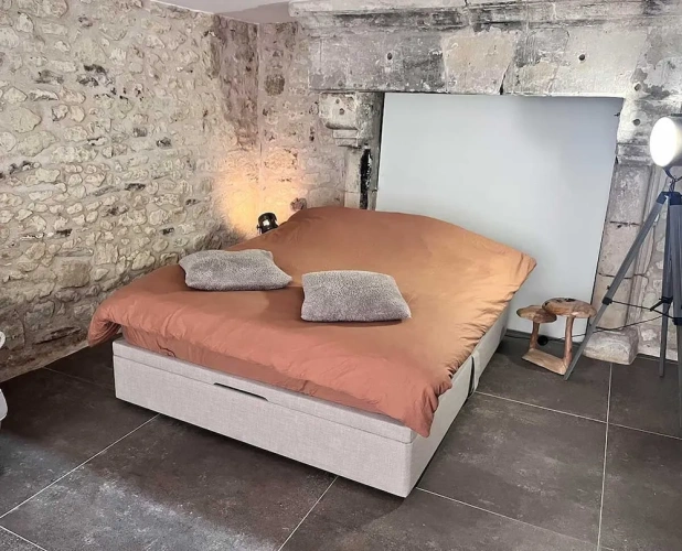 Comfort room
