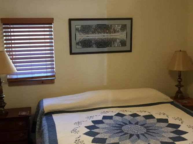 Creekside Downtown Vacation Suites
