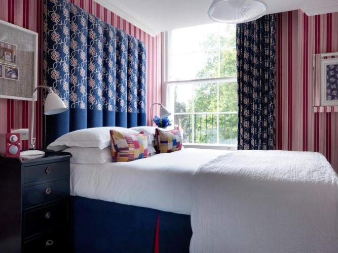 Superior room