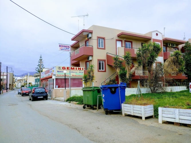 Luellen Apartments