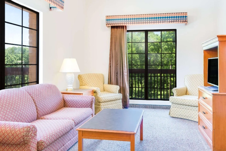 1 Bedroom Double Suite