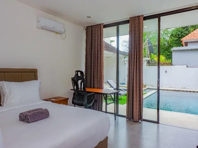 Standard Villa