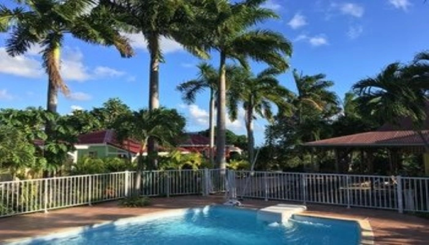 Hotel Oasis