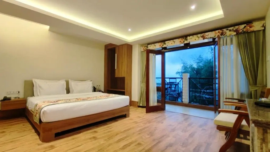 Standard Double room with balcony
