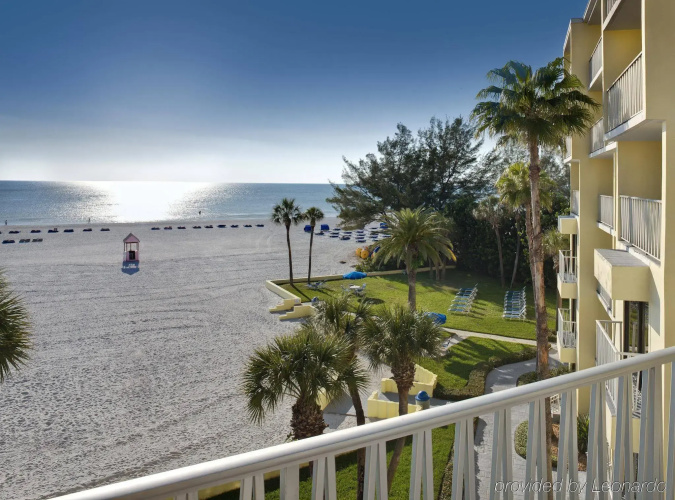 Alden Suites - A Beachfront Resort