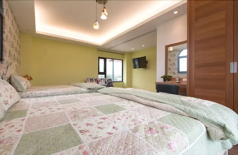 86.88 B&B