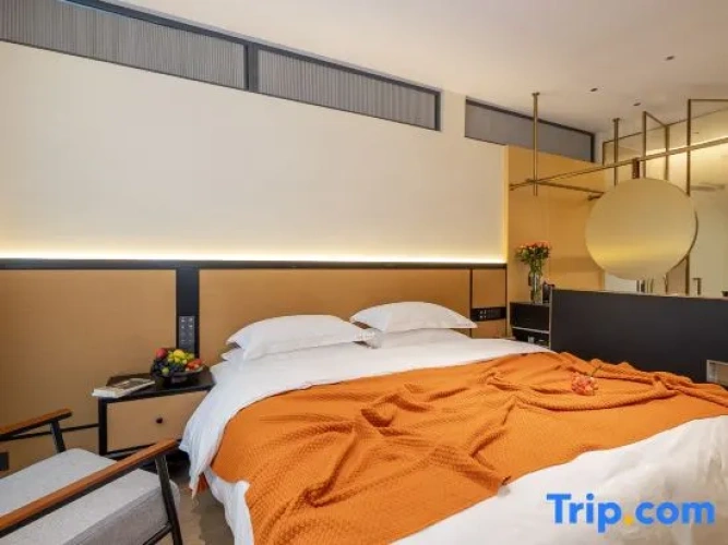 Standard Double room with courtyard view