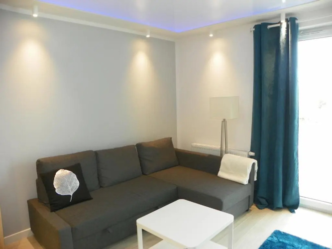 Sunny Apartment I