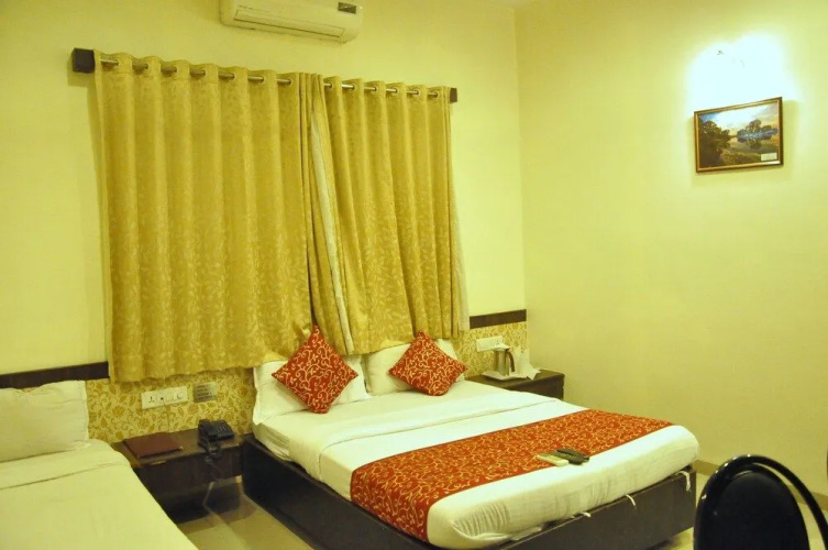 The Classic Rooms