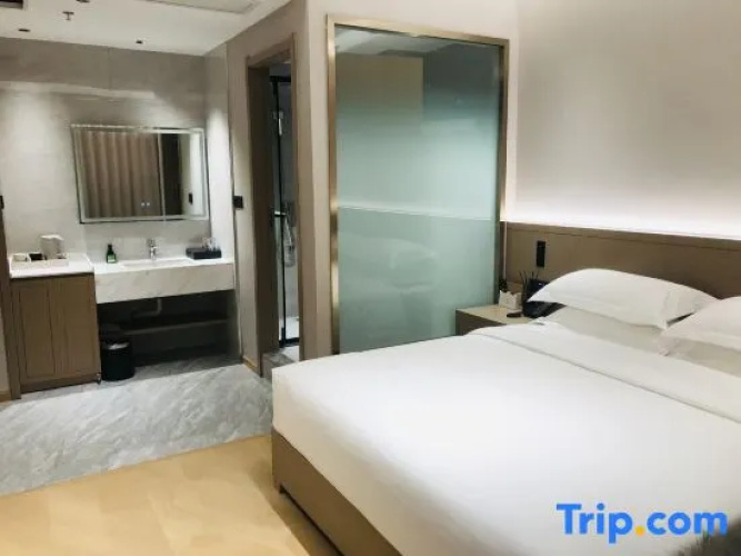 Le Zi Hotel
