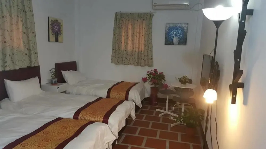 Joylin Beach Hostel
