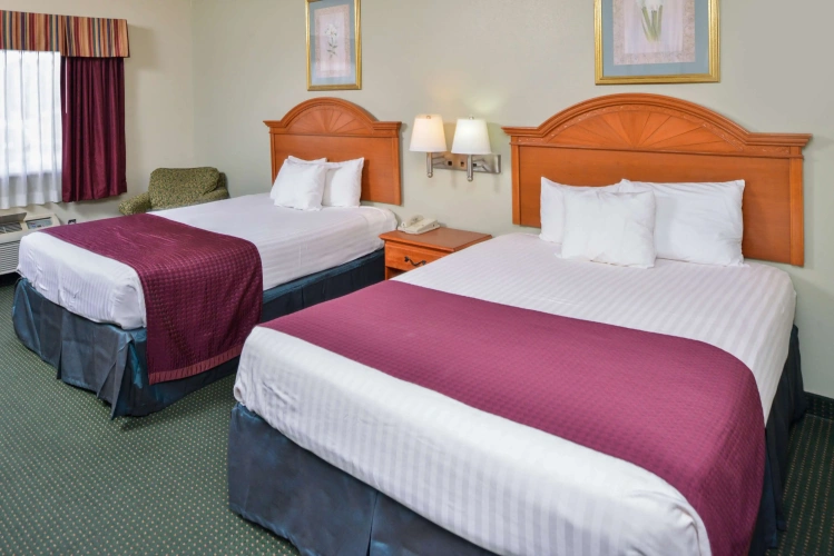 Standard Quadruple room