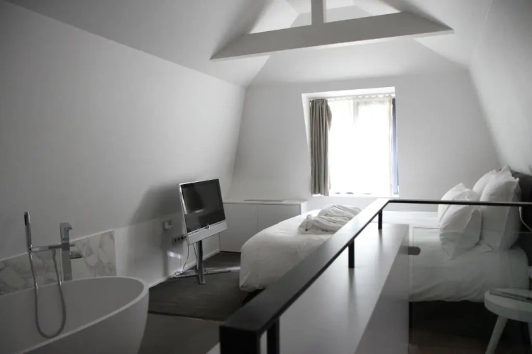 Duplex Suite