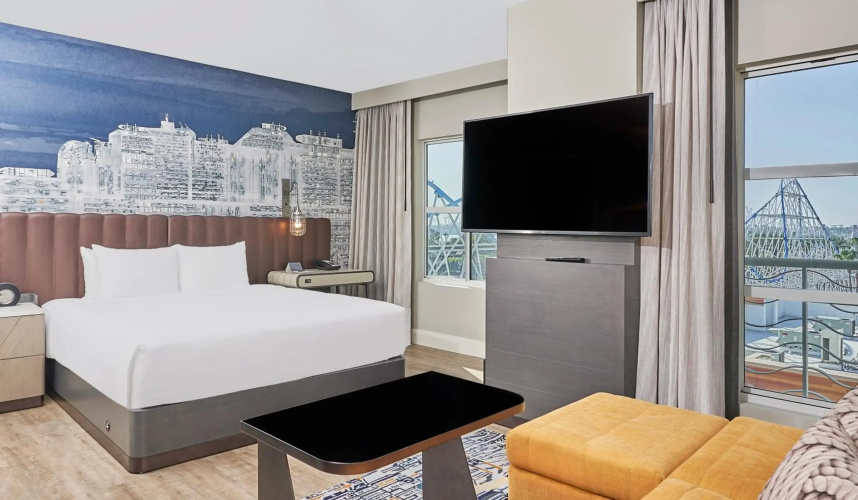 Hyatt Centric The Pike Long Beach