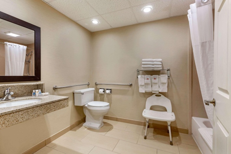Comfort Inn Auburn-Worcester photo 9
