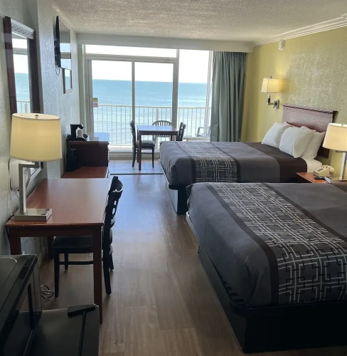 Standard Quadruple room with balcony and with ocean view
