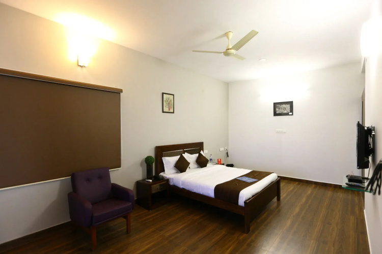 Dakshin Serviced Apartments