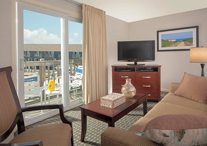 Suite with balcony