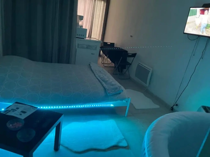 1 Bedroom Double Apartment