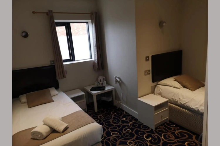 Standard Twin room