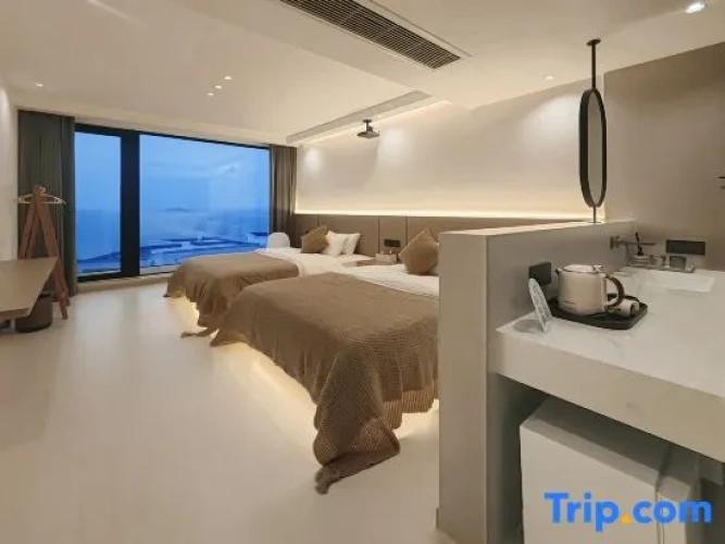 Standard Family room with balcony and with sea view
