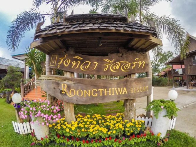 Roongthiwa resort Phurua