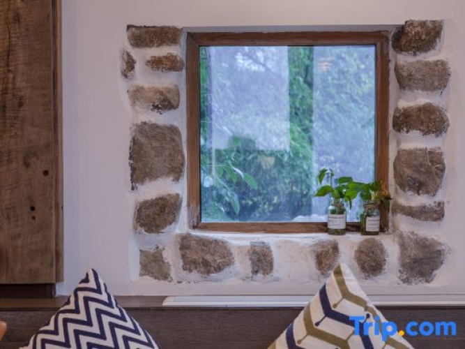 Anji Mailan B&B