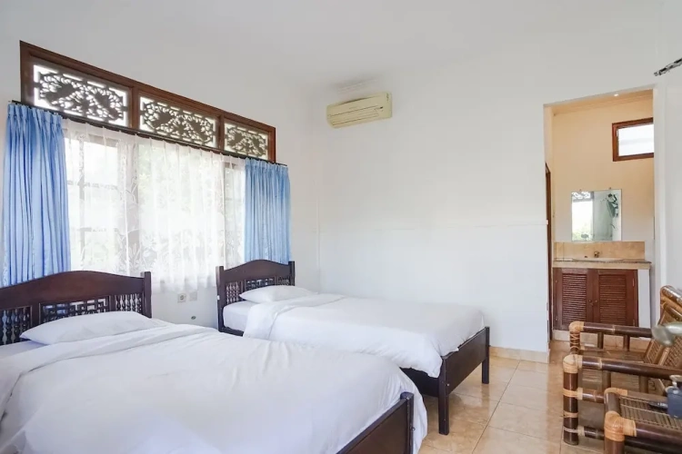 Standard AC Twin room