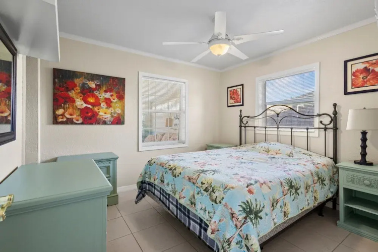 Ocean Song House