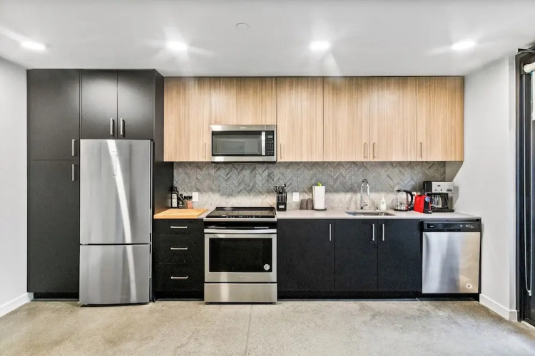 Urban Loft in Redmond Core