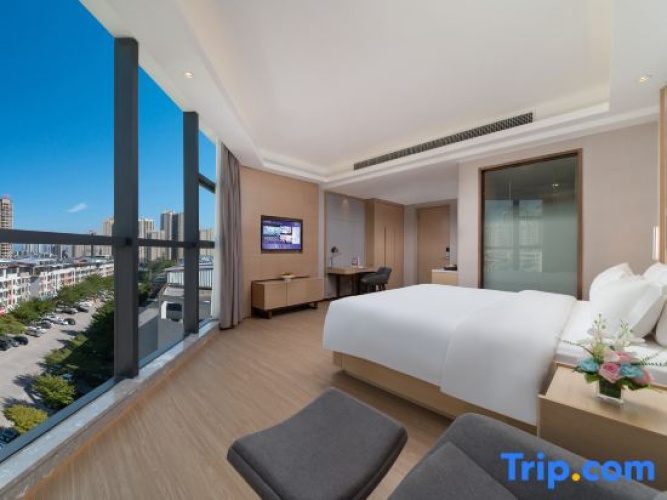 Standard Double room with view