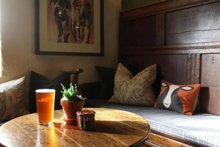 The Lamb Inn