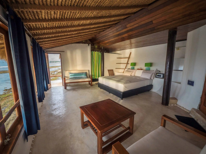 Rock 'n Reef Hotel