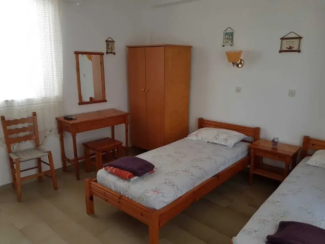 Family run 2 bed Studio Apartment 1