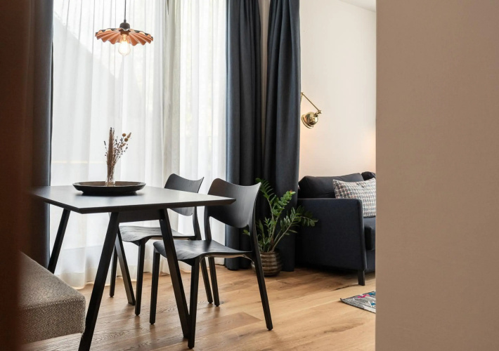 Omaela Apartments