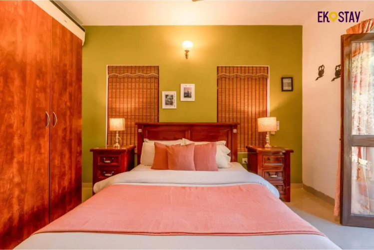 EKOSTAY- Coconut Grove Villa